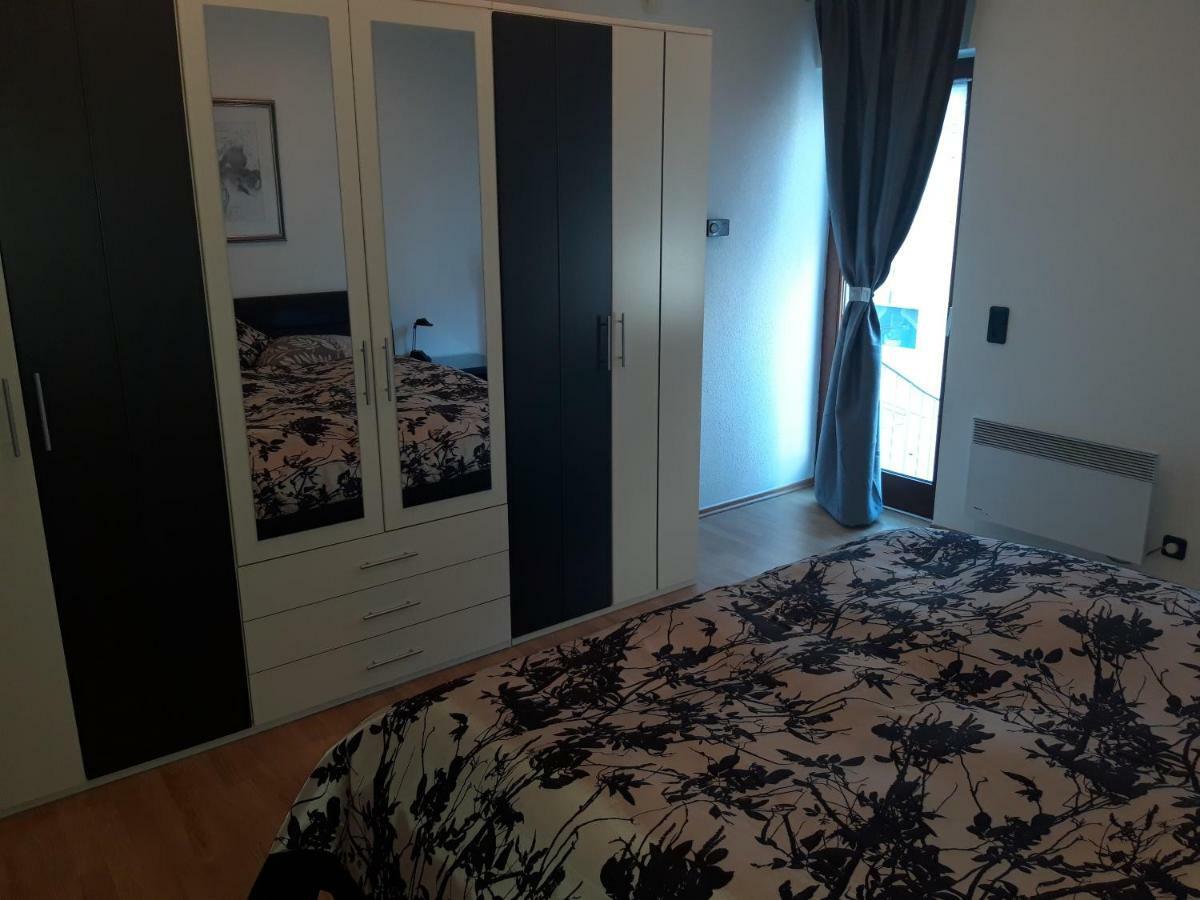 Rhein-Mosel-Lahn Ferienhaus Ferienwohnung 科布倫茨 外观 照片